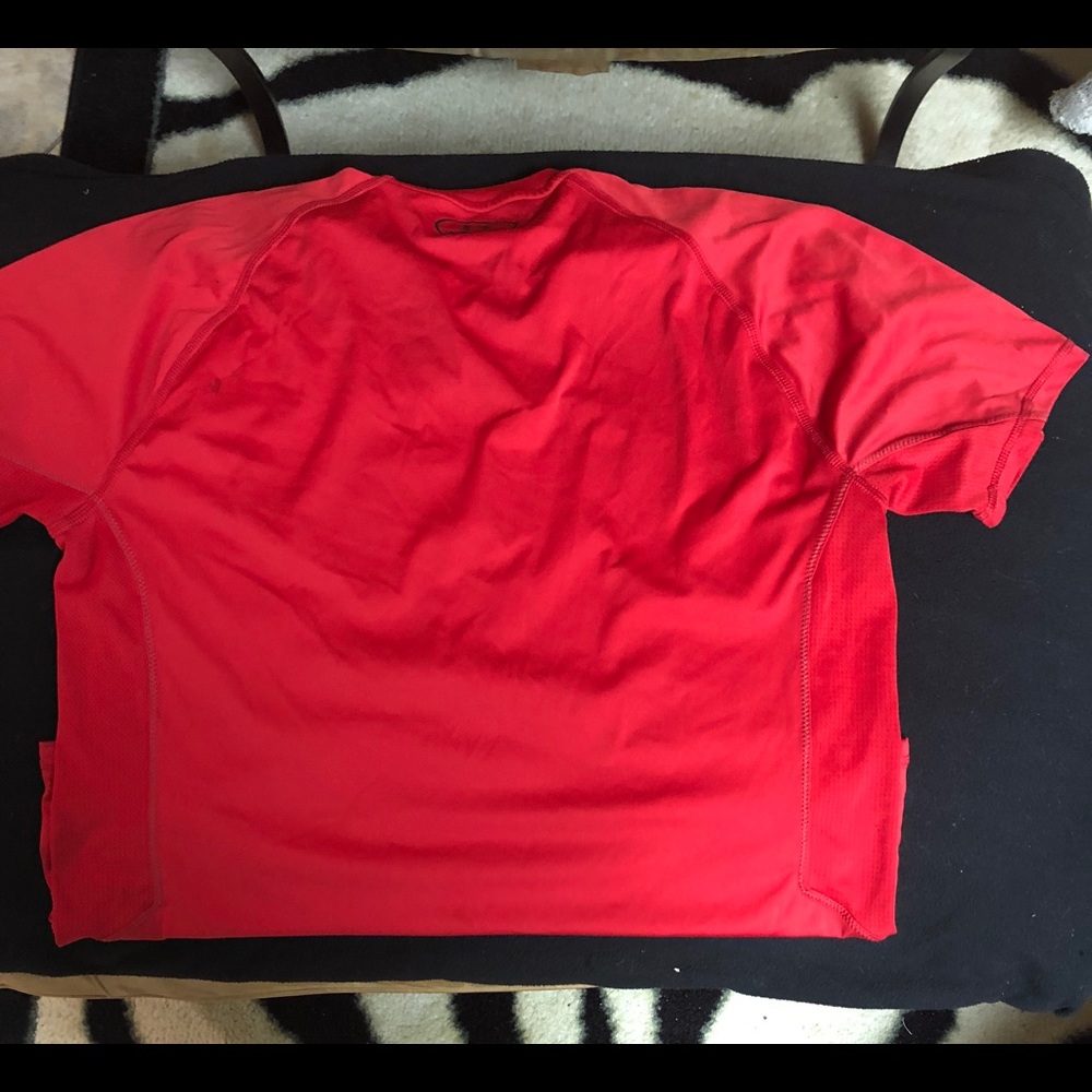 Pre-owned Men’s dri-fit under armor t-shirt Sz XL
